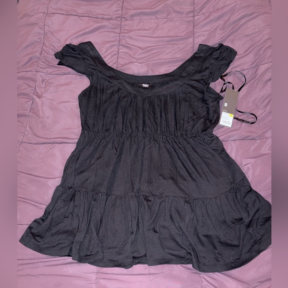Mossimo Supply Co. Black Tiered Flutter-Sleeve Women's Top Small